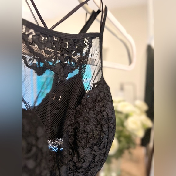 Bralette - Picture 2 of 2